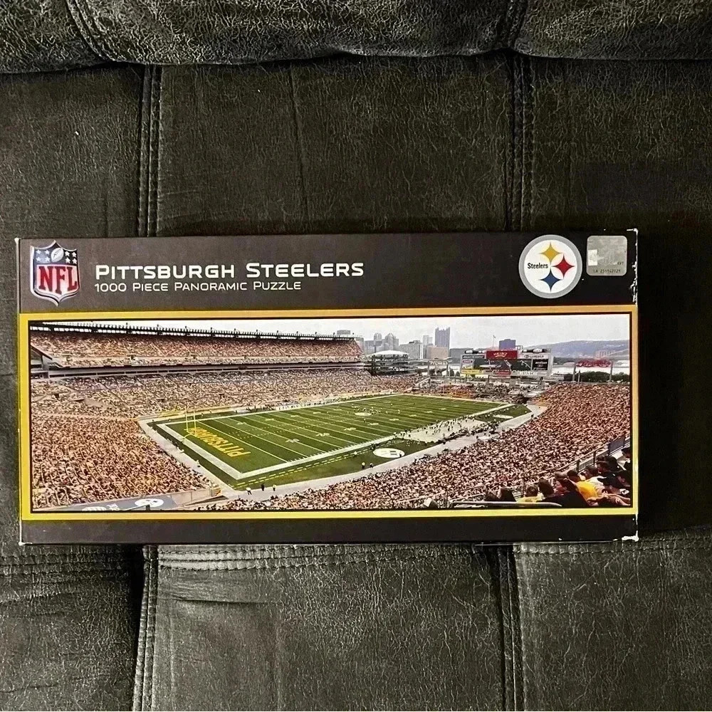 NEW Pittsburgh Steelers - 1000 Piece Panoramic Jigsaw Puzzle - Center View